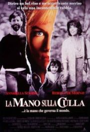 La mano sulla culla